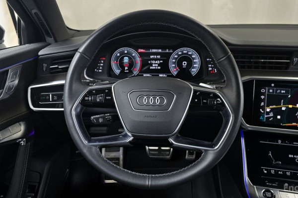 2023 Audi A6 с пробегом 30 290 км