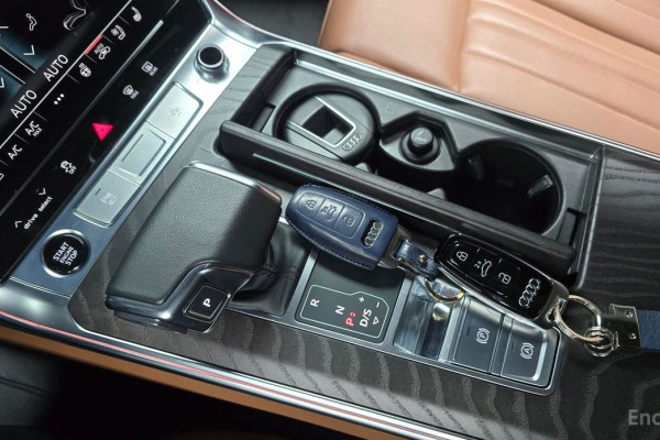 2023 Audi A6 с пробегом 29 415 км