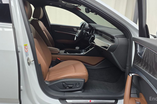 2023 Audi A6 с пробегом 29 415 км