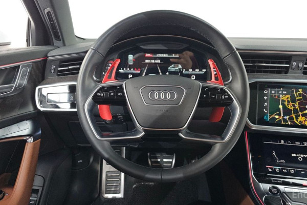 2023 Audi A6 с пробегом 25 702 км