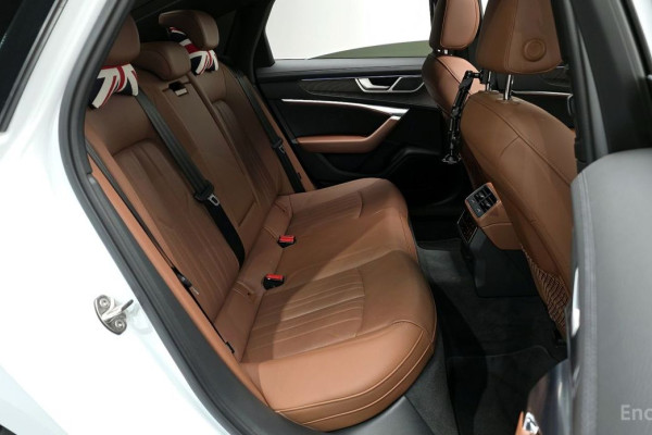 2023 Audi A6 с пробегом 45 618 км