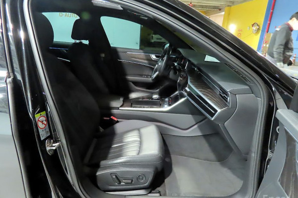 2020 Audi A6 с пробегом 161 183 км