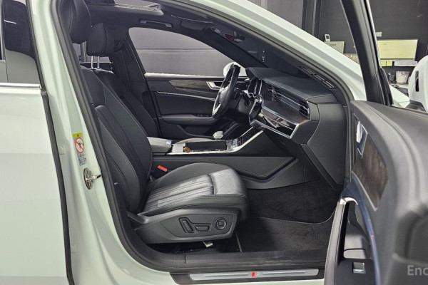 2021 Audi A6 с пробегом 93 468 км