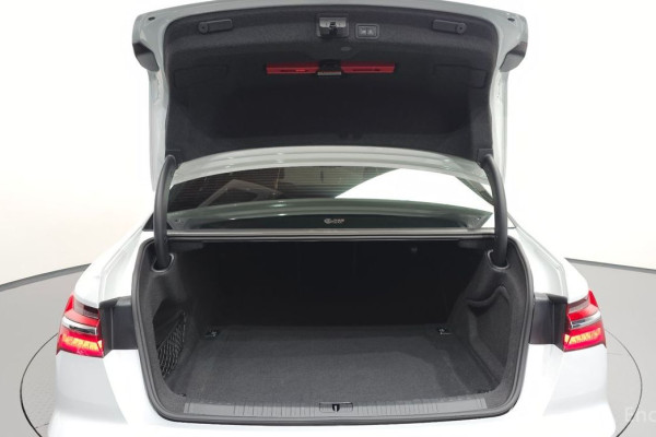 2023 Audi A6 с пробегом 25 702 км