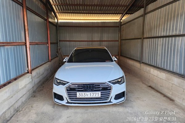 2021 Audi A6 с пробегом 61 000 км