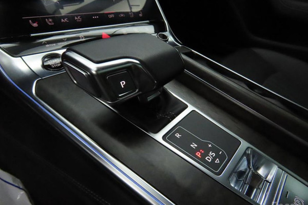 2021 Audi A6 с пробегом 49 133 км