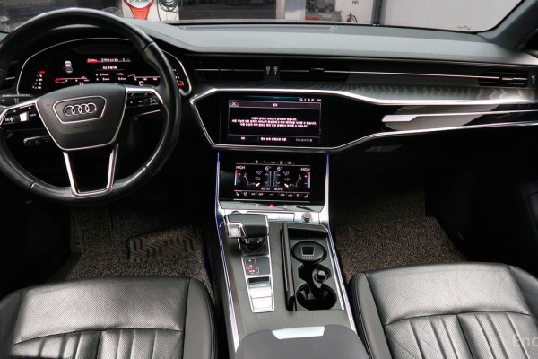 2021 Audi A6 с пробегом 79 746 км