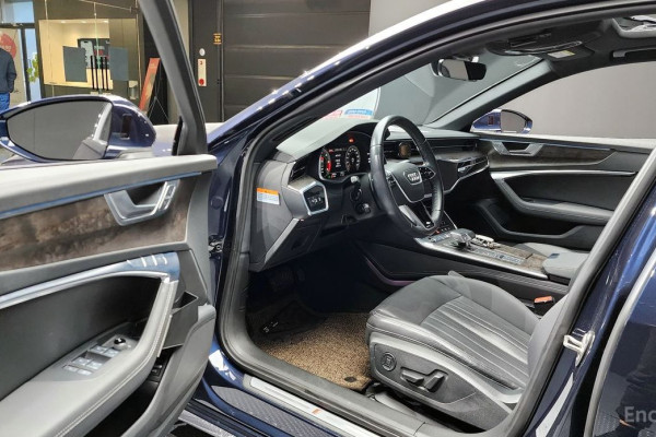 2021 Audi A6 с пробегом 54 045 км