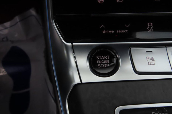 2021 Audi A6 с пробегом 49 133 км