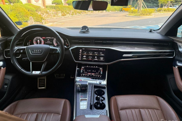 2021 Audi A6 с пробегом 80 992 км