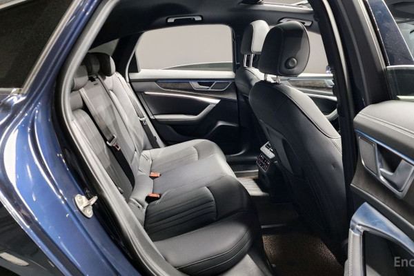 2021 Audi A6 с пробегом 54 045 км