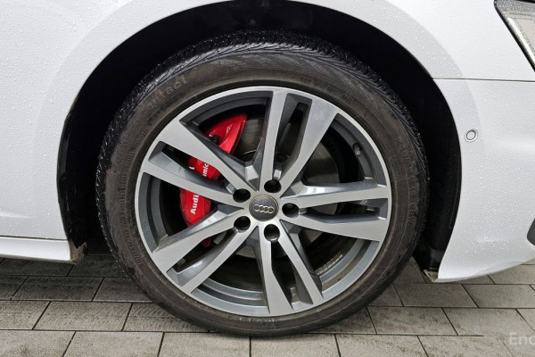 2020 Audi A6 с пробегом 104 841 км