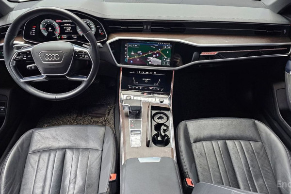2022 Audi A6 с пробегом 44 406 км