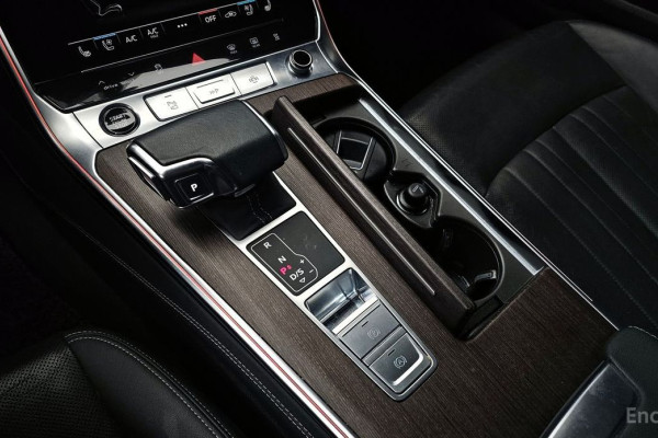 2022 Audi A6 с пробегом 44 406 км