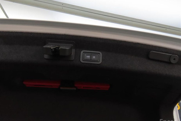 2021 Audi A6 с пробегом 49 133 км