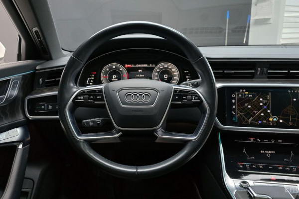 2023 Audi A6 с пробегом 63 783 км