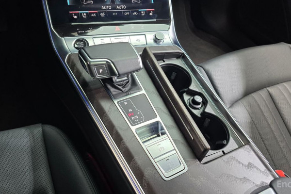 2023 Audi A6 с пробегом 17 398 км