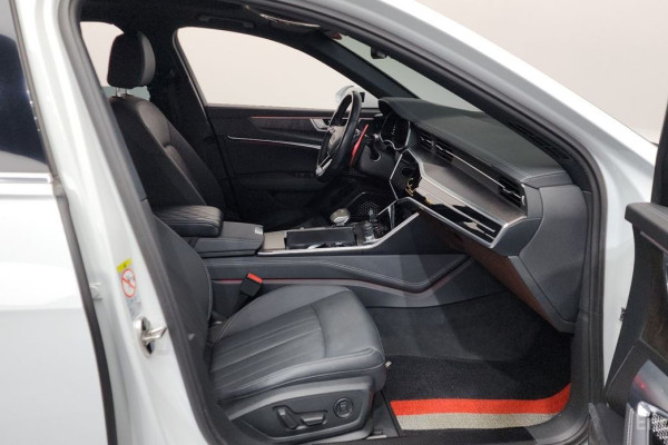 2021 Audi A6 с пробегом 59 635 км