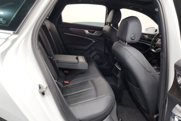 2021 Audi A6 с пробегом 59 635 км