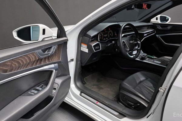 2022 Audi A6 с пробегом 78 229 км