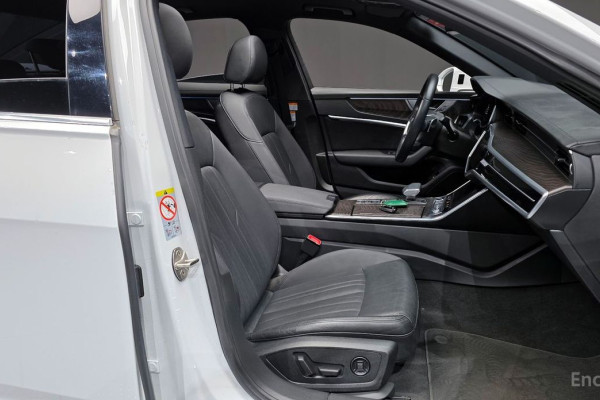 2022 Audi A6 с пробегом 78 229 км