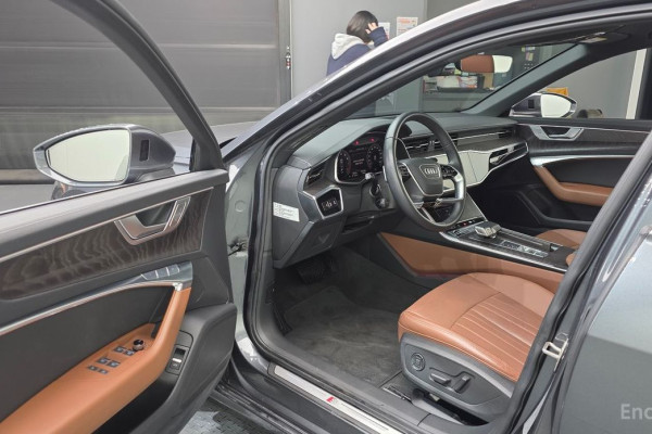 2023 Audi A6 с пробегом 39 679 км