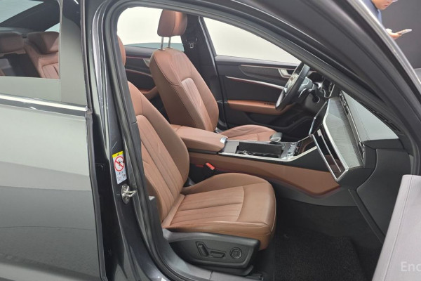 2023 Audi A6 с пробегом 39 679 км