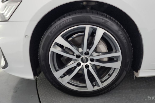 2023 Audi A6 с пробегом 41 267 км