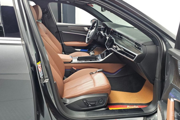 2022 Audi A6 с пробегом 48 667 км