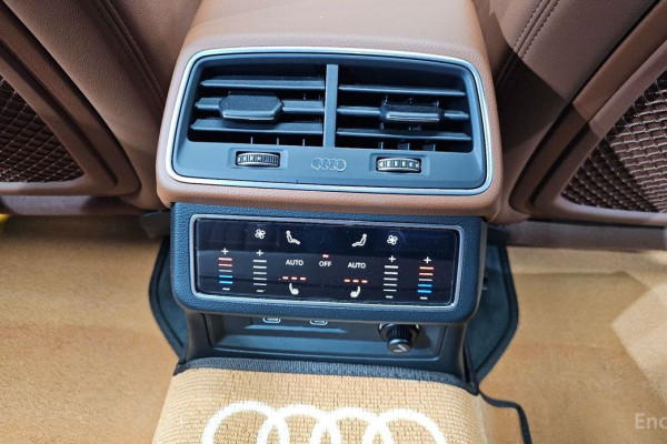 2022 Audi A6 с пробегом 48 667 км