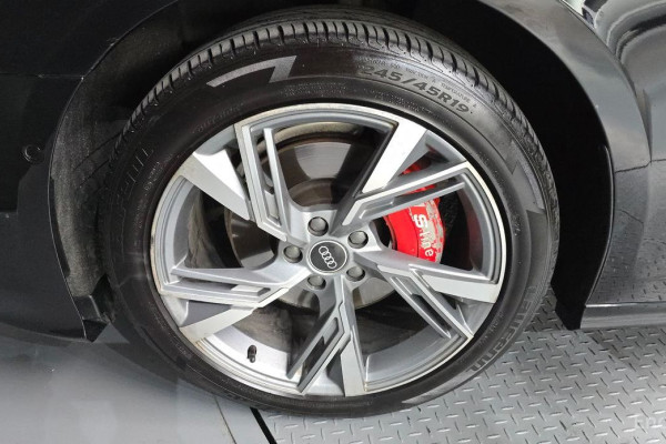 2021 Audi A6 с пробегом 93 934 км