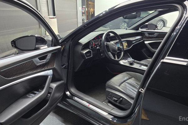 2021 Audi A6 с пробегом 93 934 км