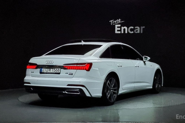 2022 Audi A6 с пробегом 30 346 км