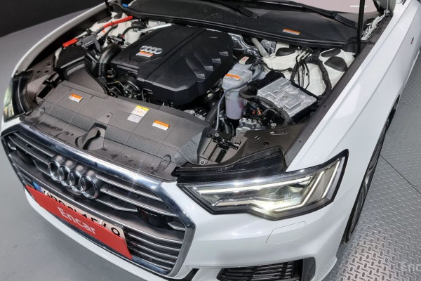 2022 Audi A6 с пробегом 30 346 км