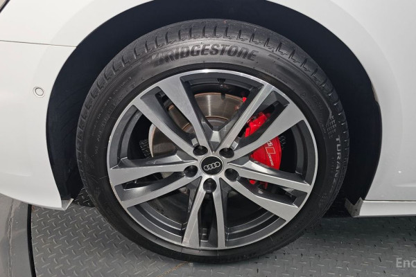 2023 Audi A6 с пробегом 30 583 км