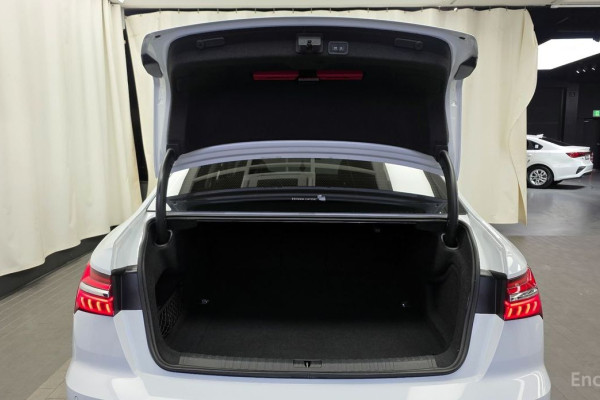 2020 Audi A6 с пробегом 78 765 км