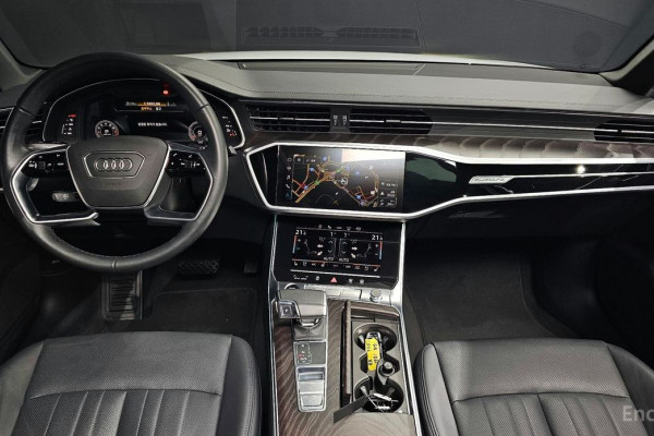 2022 Audi A6 с пробегом 25 991 км