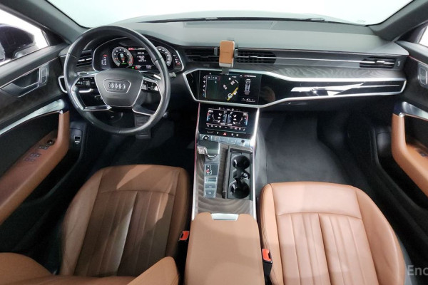 2022 Audi A6 с пробегом 81 066 км