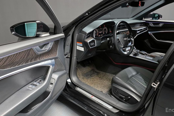 2022 Audi A6 с пробегом 74 076 км