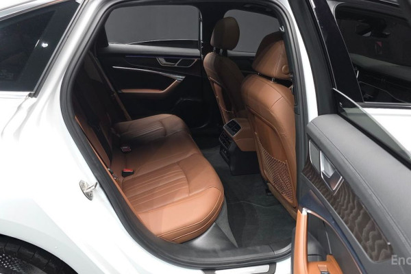 2023 Audi A6 с пробегом 25 968 км