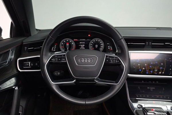 2023 Audi A6 с пробегом 20 370 км