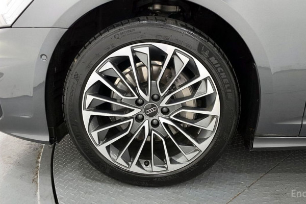 2025 Audi A6 с пробегом 8 957 км