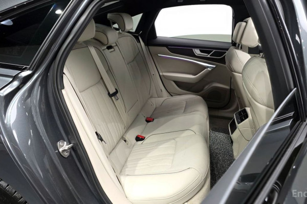 2025 Audi A6 с пробегом 8 957 км