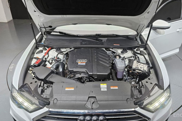 2023 Audi A6 с пробегом 8 967 км