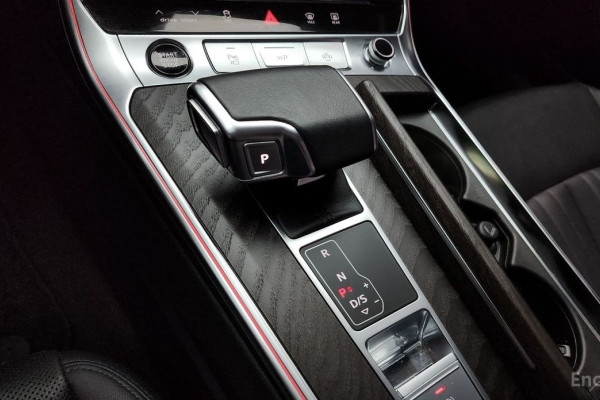 2023 Audi A6 с пробегом 22 642 км