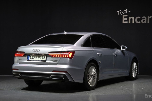 2021 Audi A6 с пробегом 128 363 км