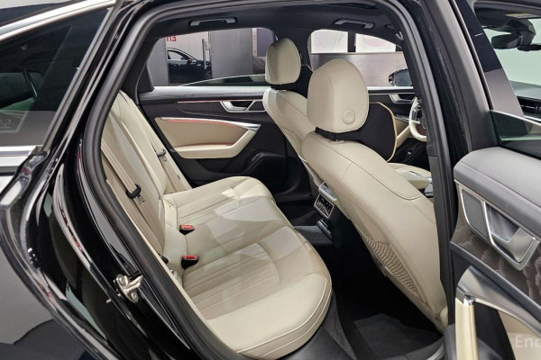 2023 Audi A6 с пробегом 45 109 км