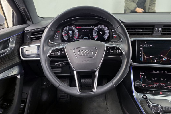 2021 Audi A6 с пробегом 128 363 км