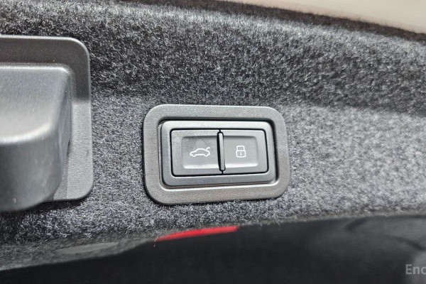 2023 Audi A6 с пробегом 8 967 км