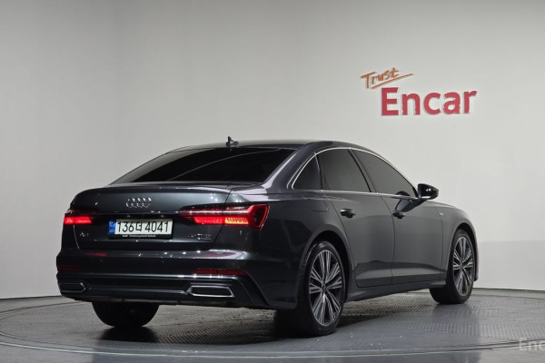 2023 Audi A6 с пробегом 33 695 км